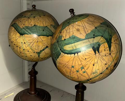 Globes de Mars Globes de Mars