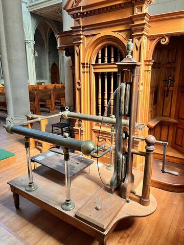 Machine électrostatique, 1837 Machine électrostatique, 1837